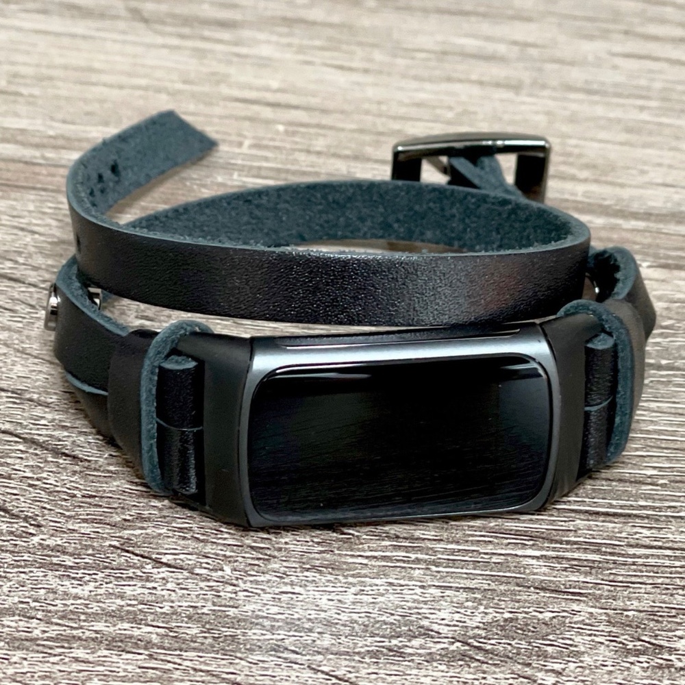 Double Wrap Black Leather Band for Fitbit Charge 5 Tracker Women Strap Bracelet